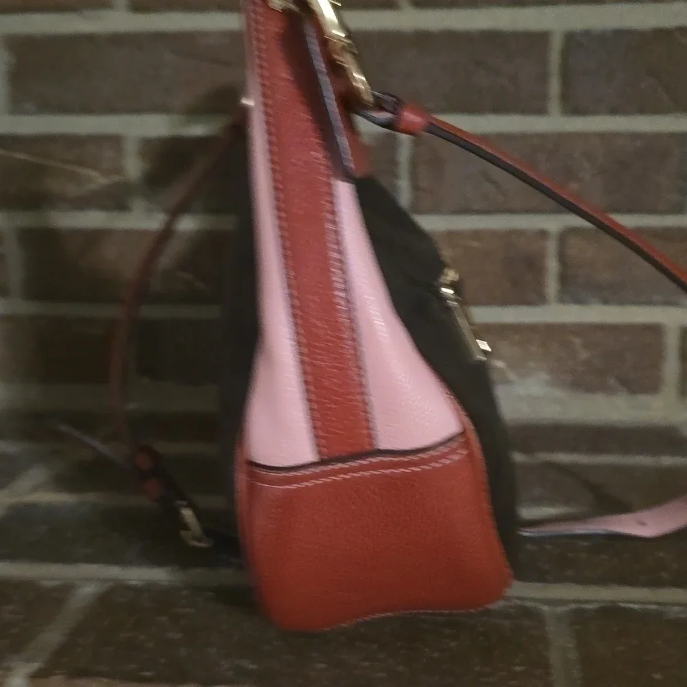 COACH EAST/WEST HARLEY HOBO IN COLORBLOCK SIGNATURE CANVAS